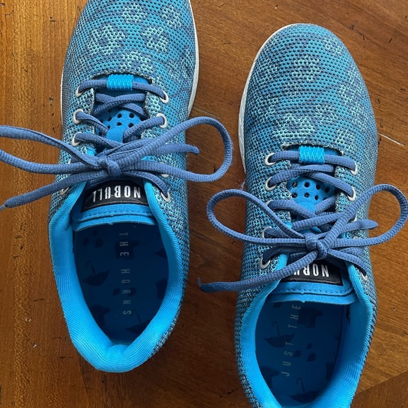 NOBULL Spring Floral Trainer - only worn 3 times - Picture 3 of 4